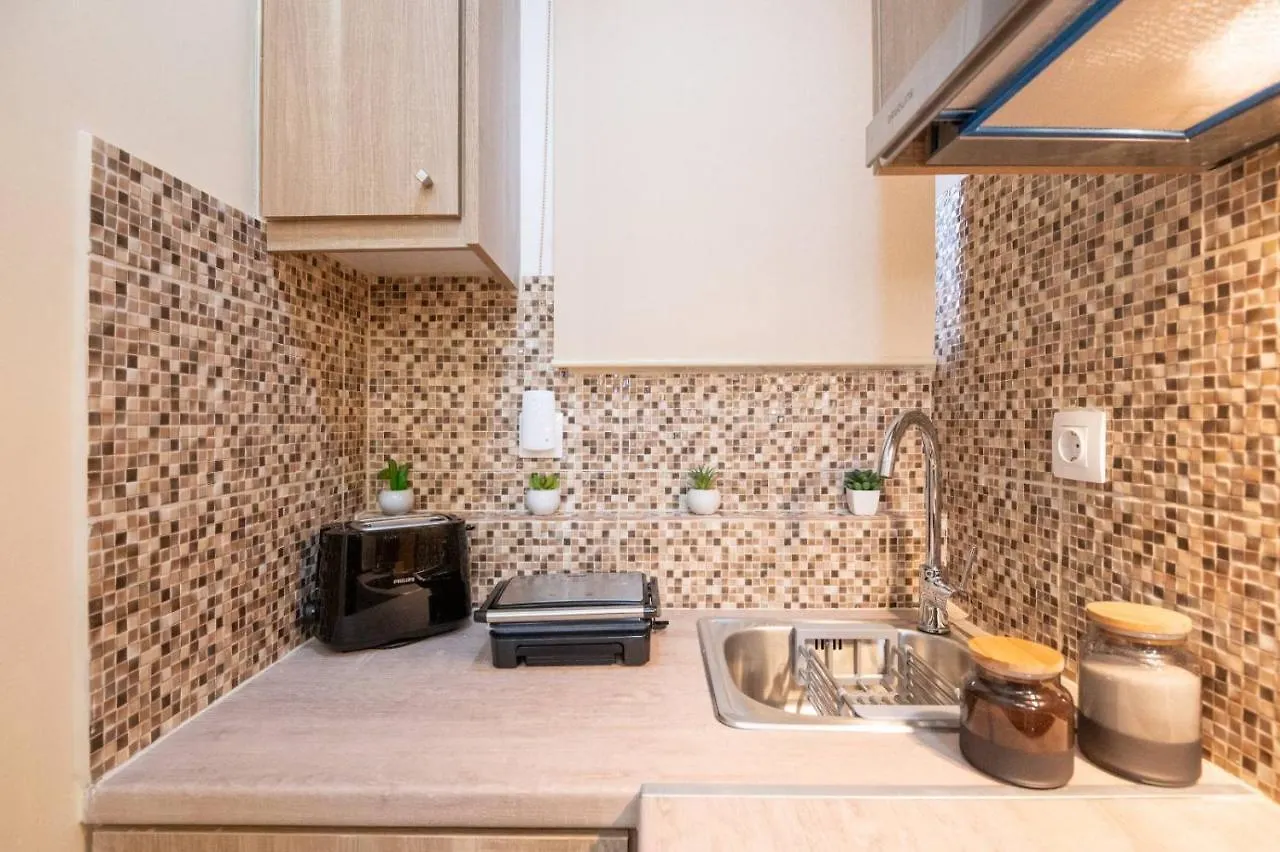 Samitos Rooms Rethymno  0*, Rethymno (Crete) Greece